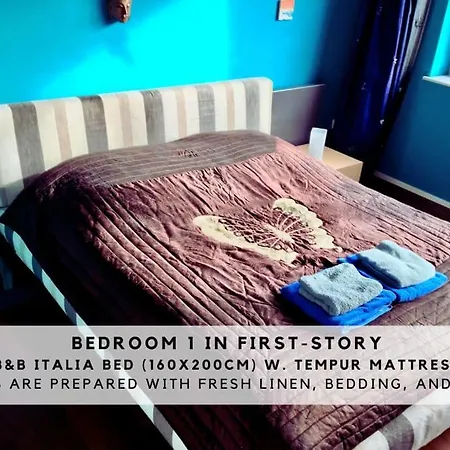 Townhouse With Garden, Terrace & Balcony ベルリン