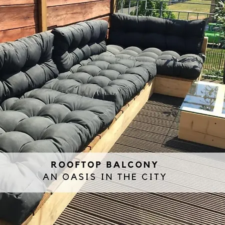 Townhouse With Garden, Terrace & Balcony Berlin