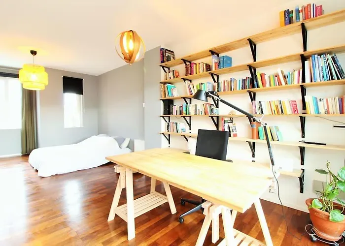 Townhouse With Garden, Terrace & Balcony * Berlino